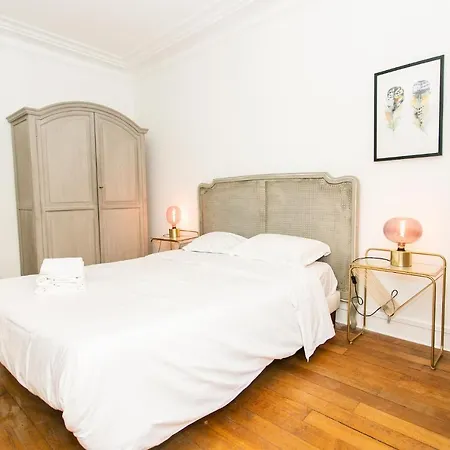 Apartment Private St Germain-le Bon Marche